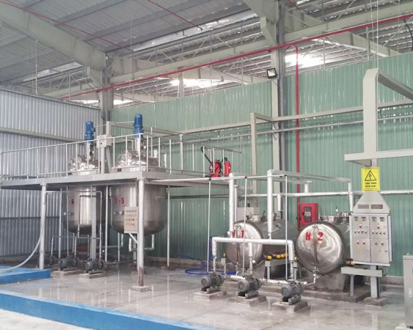 Chemical manufacturing equipment